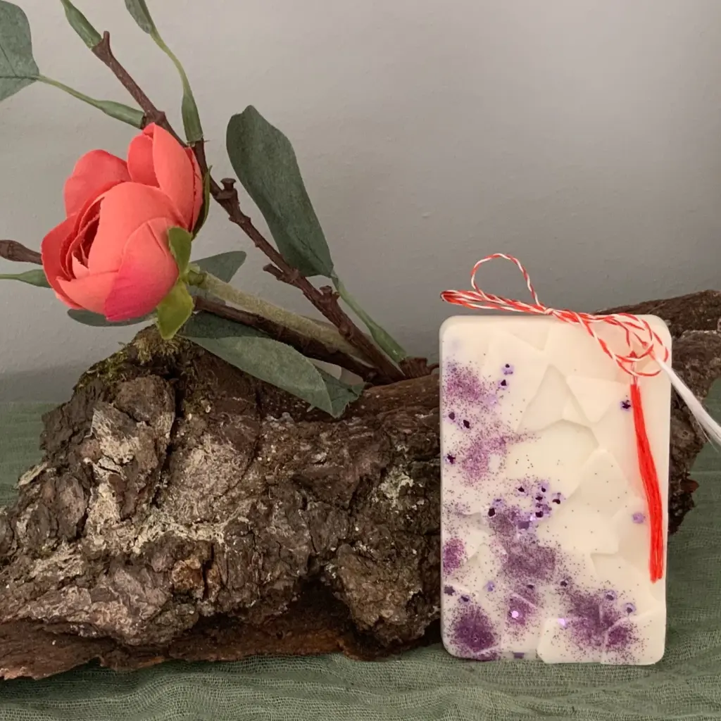 Mărțișor tabletă soia WaxMelts sclipici mov parfum floral
