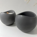 Recipient decorativ gri pentru lumânări, design minimalist