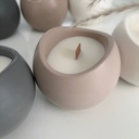 Design minimalist – lumânare parfumată în recipient bej Infinit