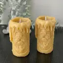 Pereche lumânări cu motiv religios, ceară naturală de albine