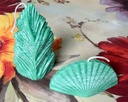 Set două lumânări decorative parfumate frunză evantai verde 2