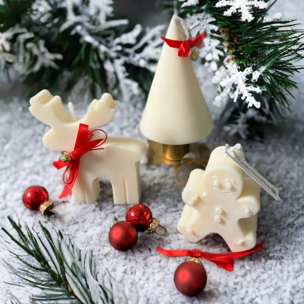 Set 3 Lumânări Crăciun soia – Ren, Brad și Gingerbread