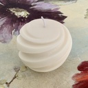 Lumânare glob striat mare ceară soia albă parfum lavandă