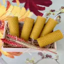 Set 5 lumânări fagure ceară de albine 8x3cm în cutie de lemn