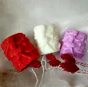 Lumânare parfumată decorativă model fată cu fluturi