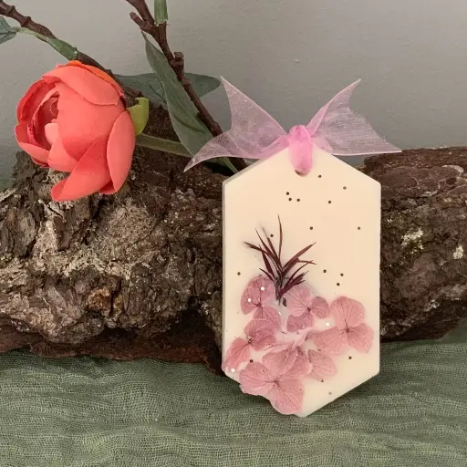 Mărțișor tabletă soia WaxMelts hexagon hortensii lila