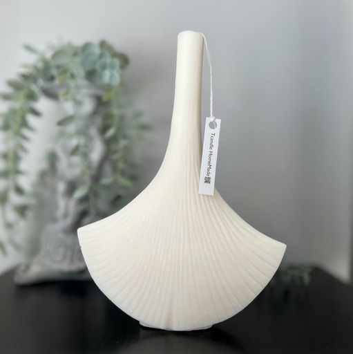 Lumânare decorativă ceară soia One Ginkgo Leaf albă